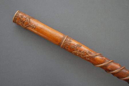 Handgeschnitzter Spazierstock